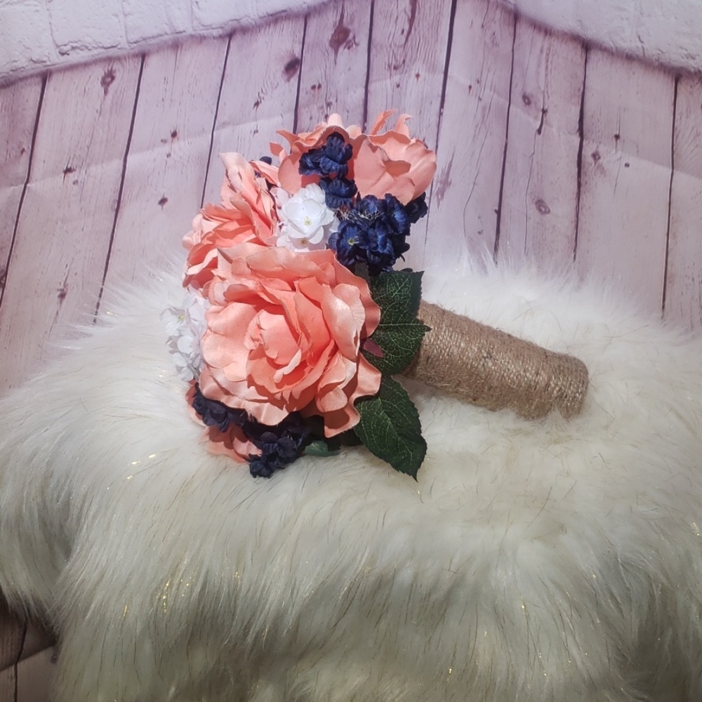 Bridal bouquet silk flowers